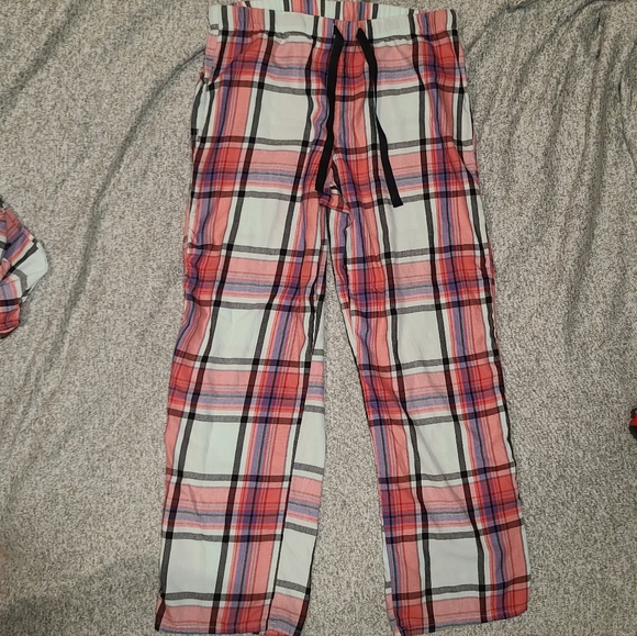 Women's Victoria's Secret Plaid Pajama Set Size L - Picture 5 of 9